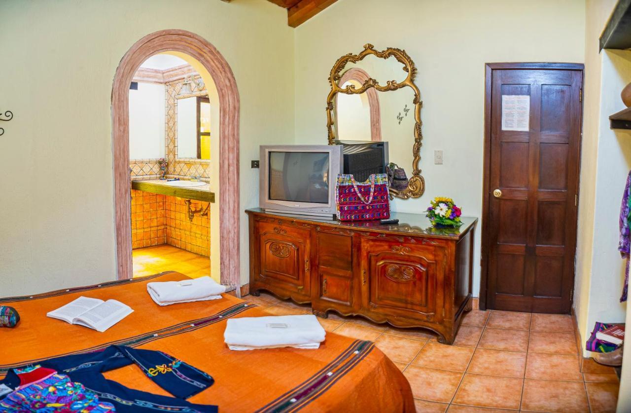 Hotel Don Valentino Antigua Esterno foto